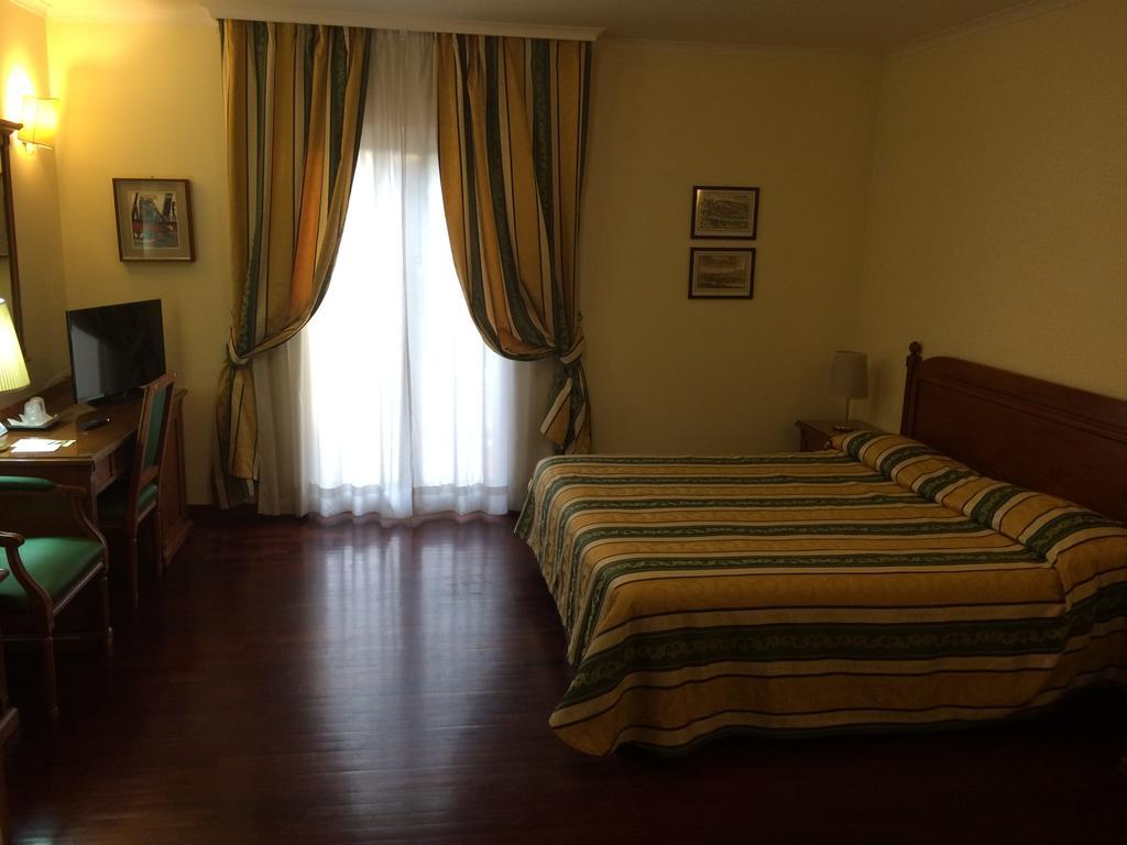 Clarice Hotel Castelnuovo Di Porto Ngoại thất bức ảnh